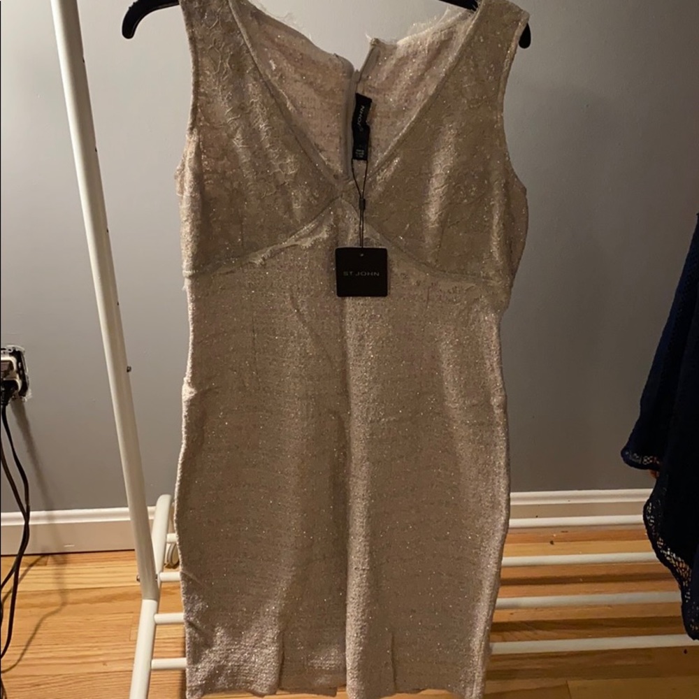 St John Size 8 Gold Sparkly Dress